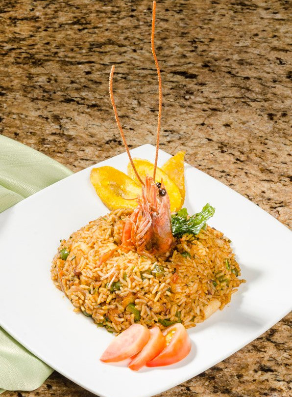 Arrecife Restaurante By Mantahost Hotel