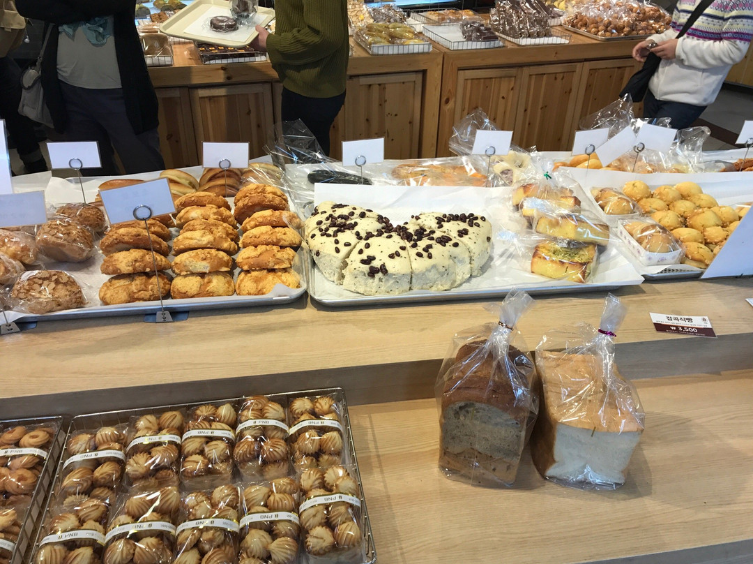 PNB풍년제과 한옥마을1호점