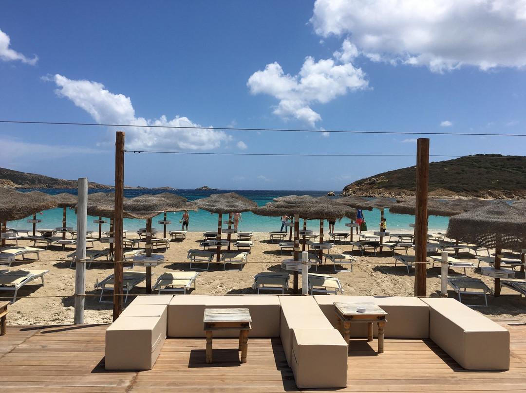 Teulada餐馆和美食-Tuerredda Beach Club