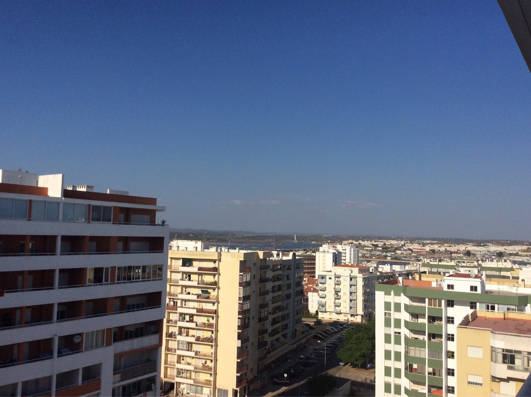 S. Soares Riviera Flat