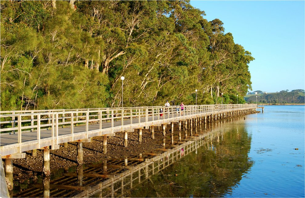 Mill Bay Boardwalk景点图片