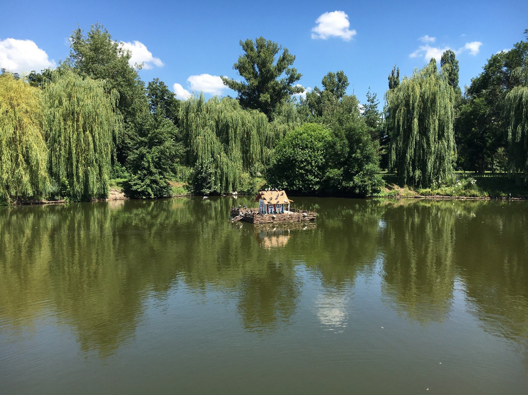 Myrhorod旅游景点-Mirgorodskaya Luzha