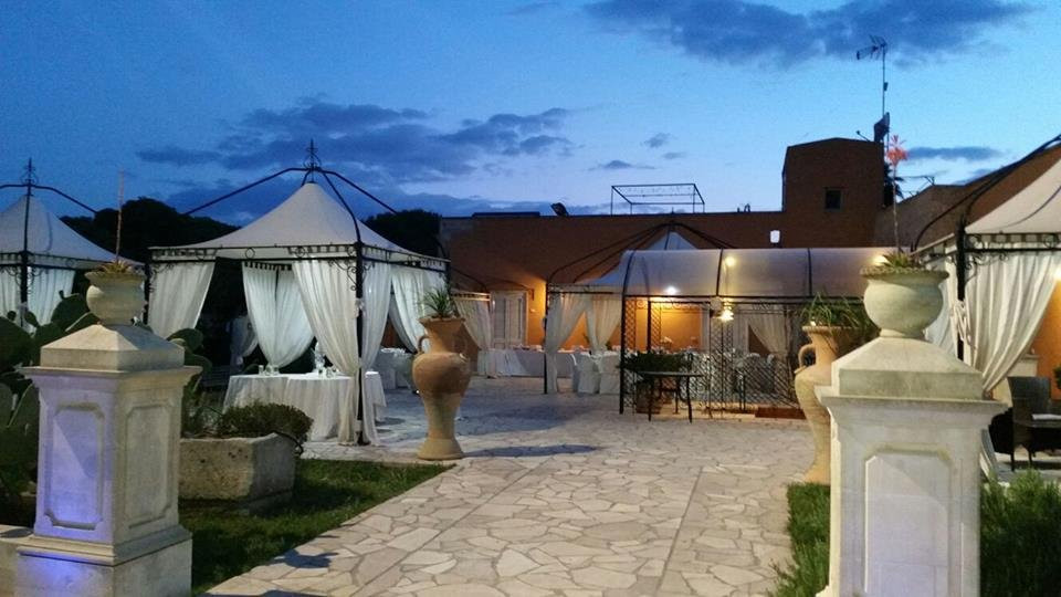 Martignano酒店住宿-Agrihotel -Tenuta Masseria Del Gallo