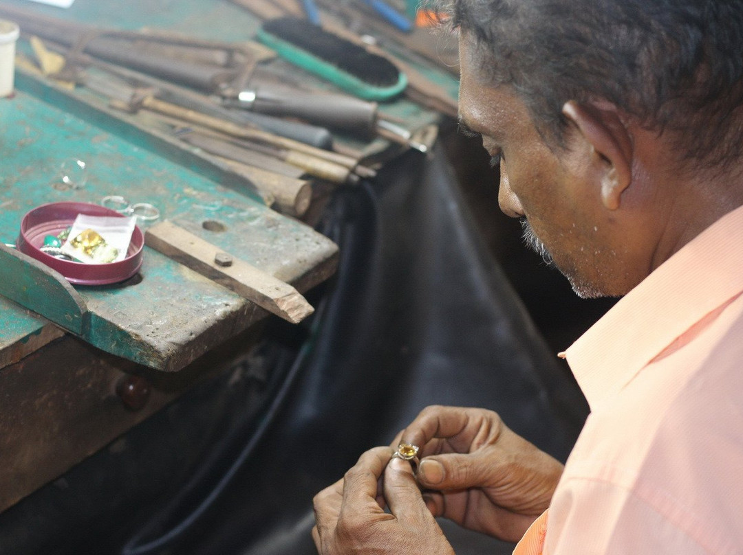 Sriyan Jewellers景点图片