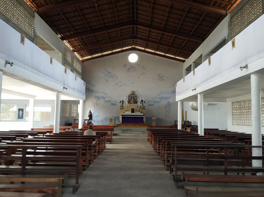 Notre-dame de Lourdes景点图片