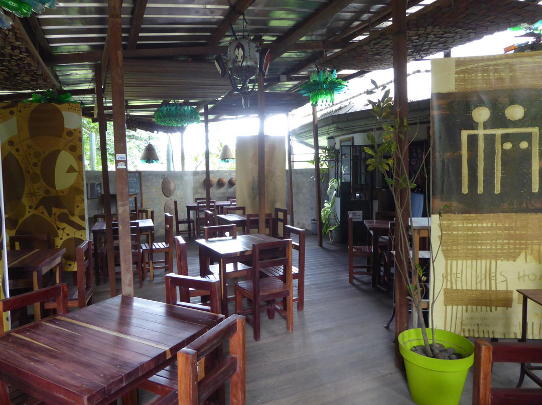 Limbe Wildlife Centre-林贝必去景点