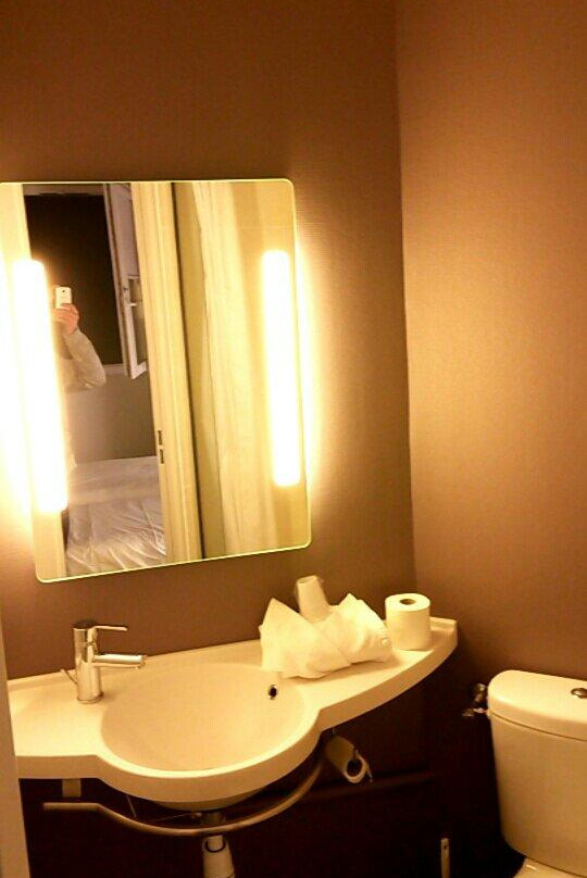 B&b Hotel Auxerre Monéteau主图