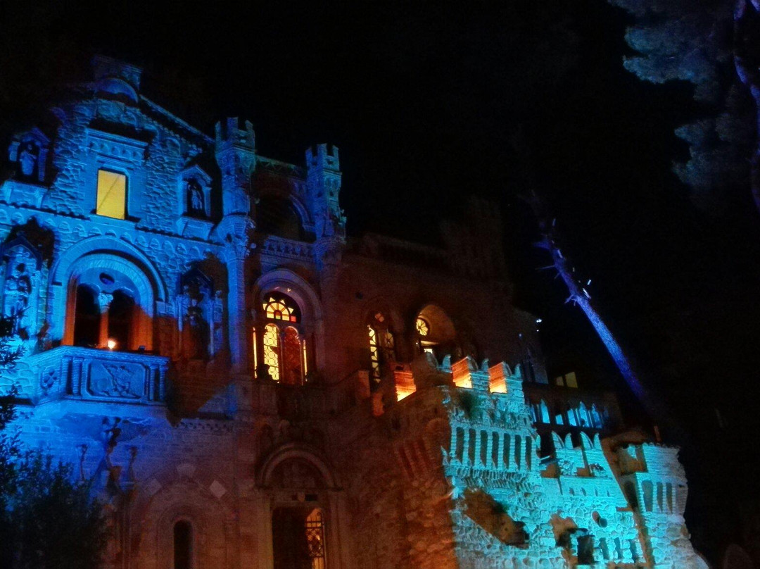 Castello Della Monica-泰拉莫必去景点