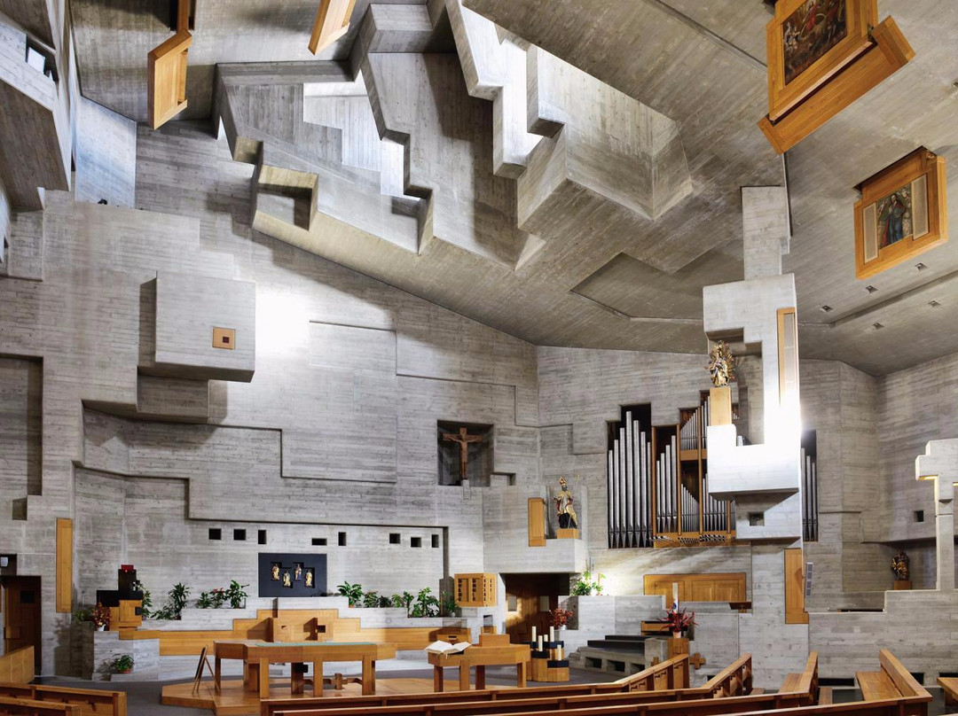 Eglise Saint Nicolas景点图片