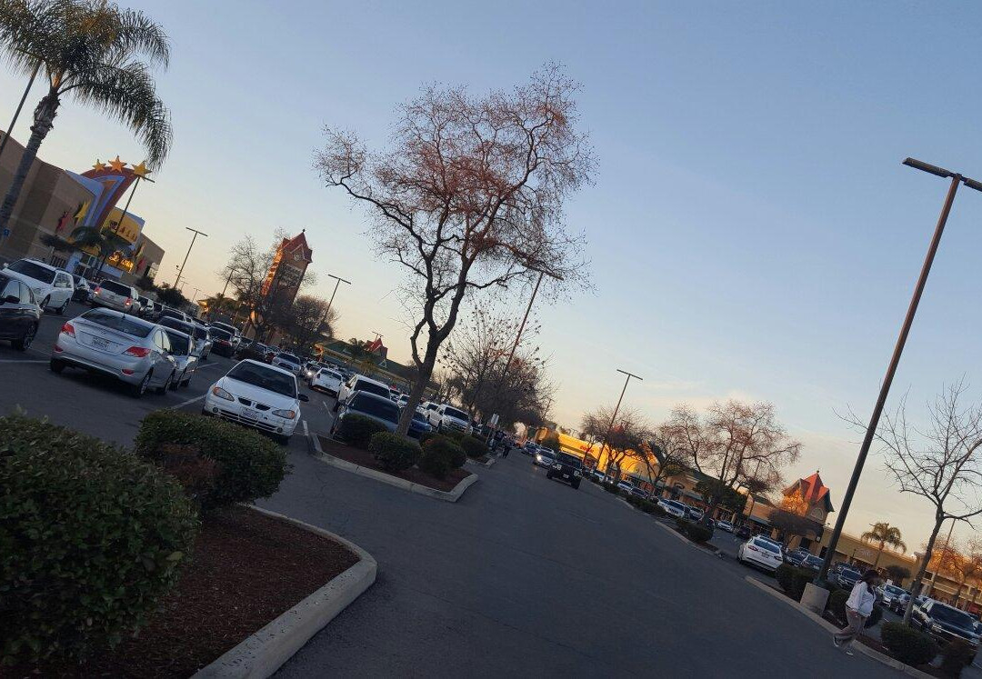 Tulare Outlet Center-图莱里必去景点
