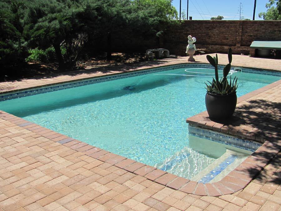 Aloes Guest House 62 on Meintjies-官方