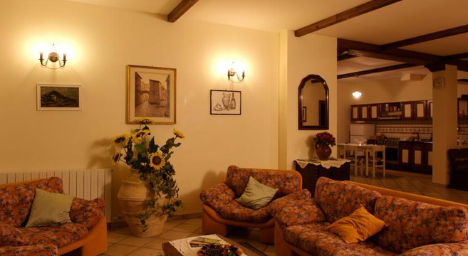 Carpineto Romano酒店住宿-B&B La Colonna