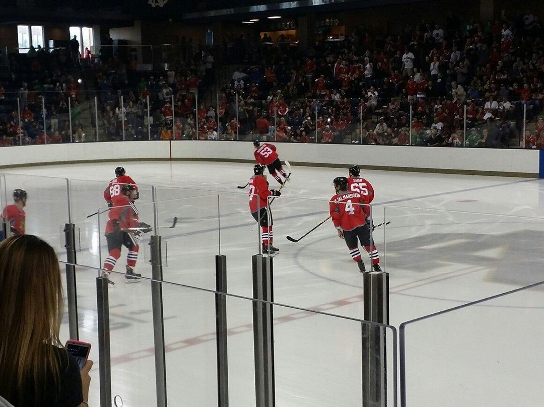 Compton Family Ice Arena-南本德必去景点