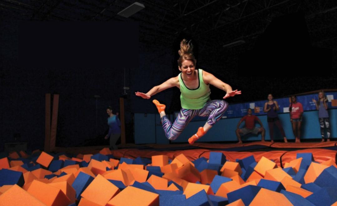 Sky Zone Trampoline Park Highland Heights景点图片