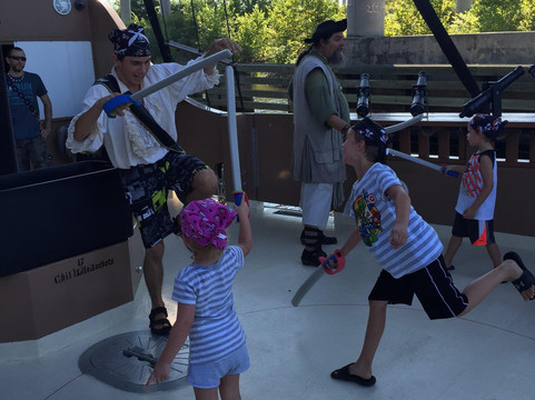 Blackbeard's Pirate Cruise-美特尔海滩必去景点