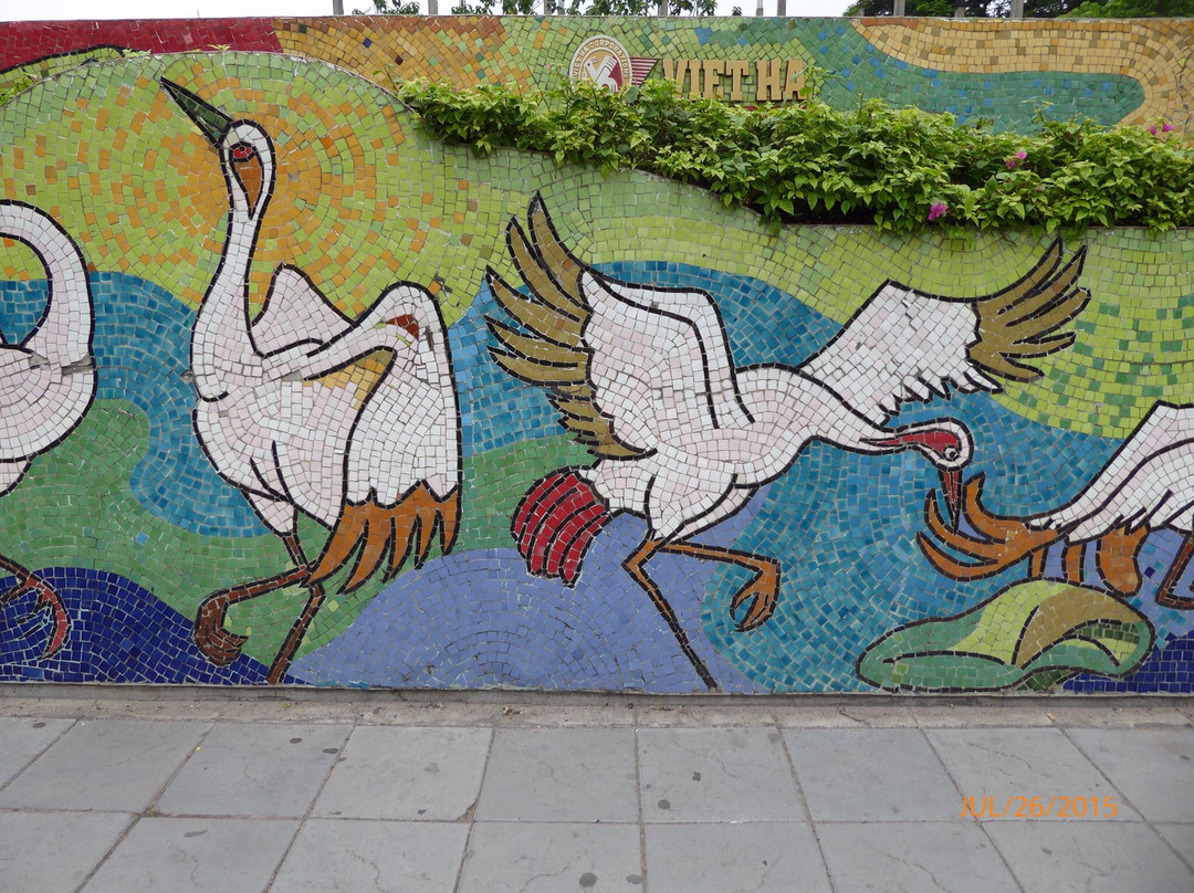 Hanoi Ceramic Mosaic Mural-河内必去景点