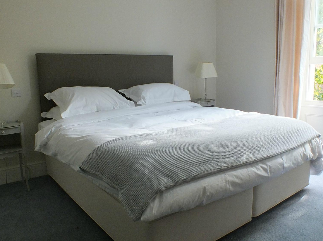 Bear's Well Bed and Breakfast主图