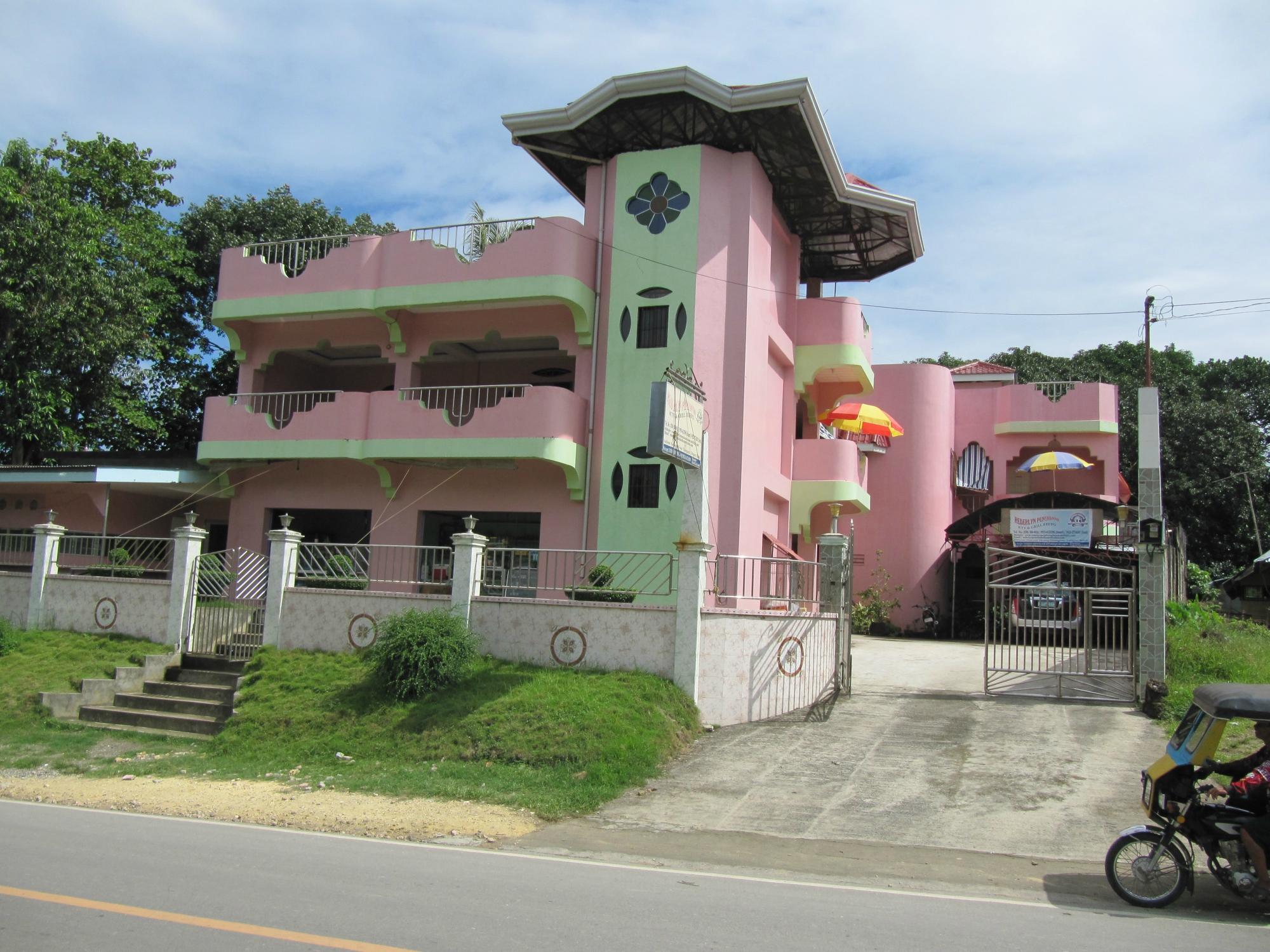 Rederlyn Pension House-浴室