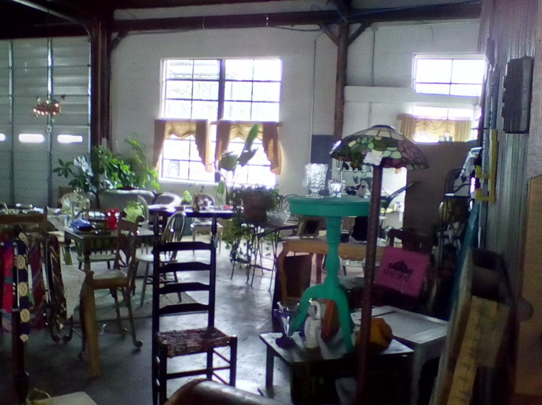 El-Marie's Antique and Art Marketplace景点图片