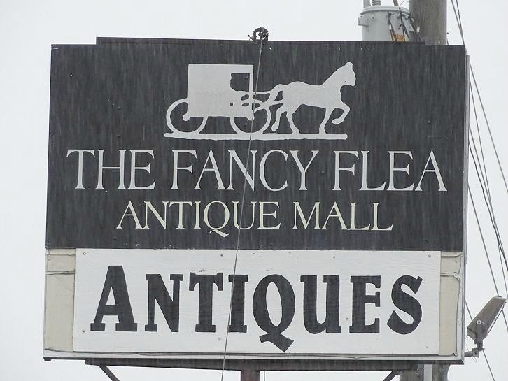 The Fancy Flea Antique Mall景点图片