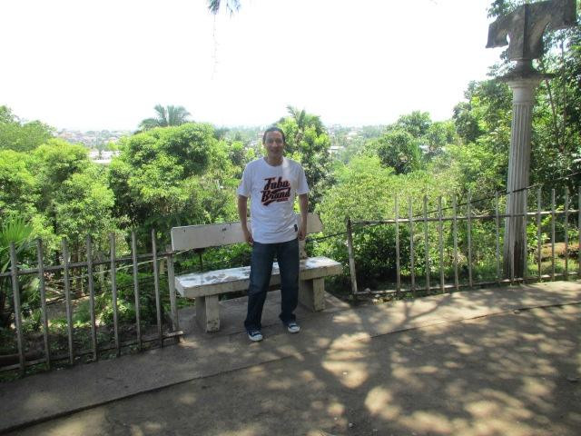 Buhanginan Hill景点图片