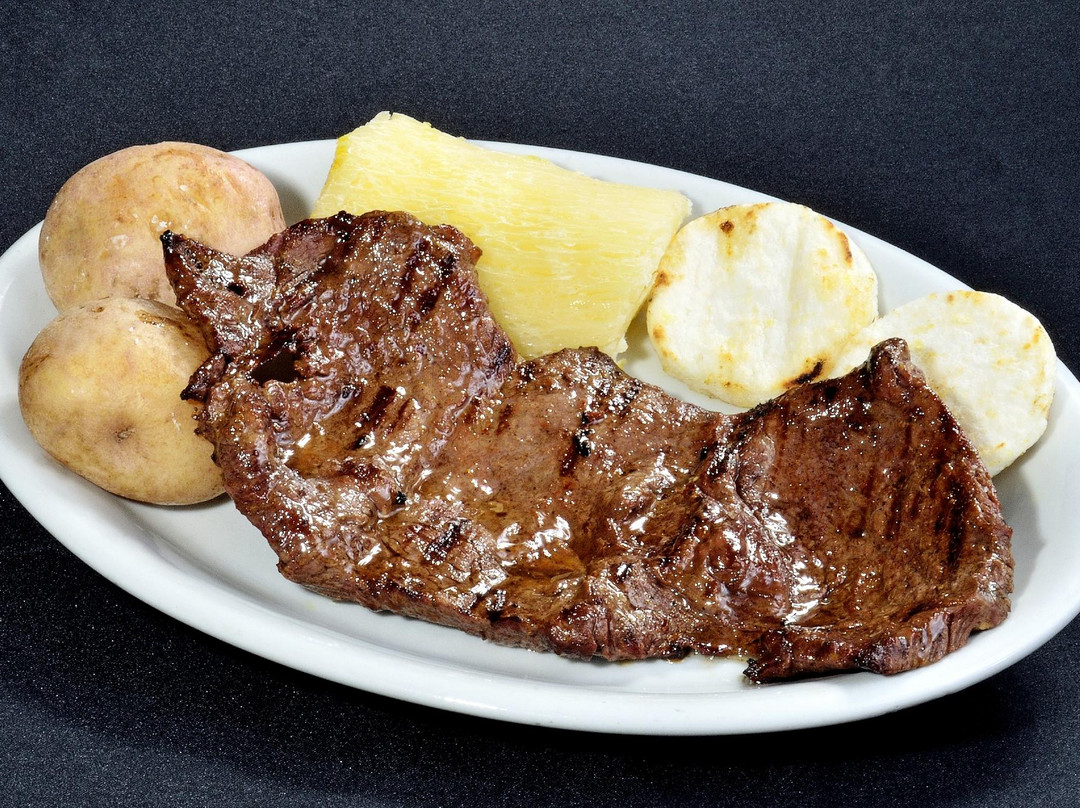 Ibague餐馆和美食-El Carnaval del Pollo