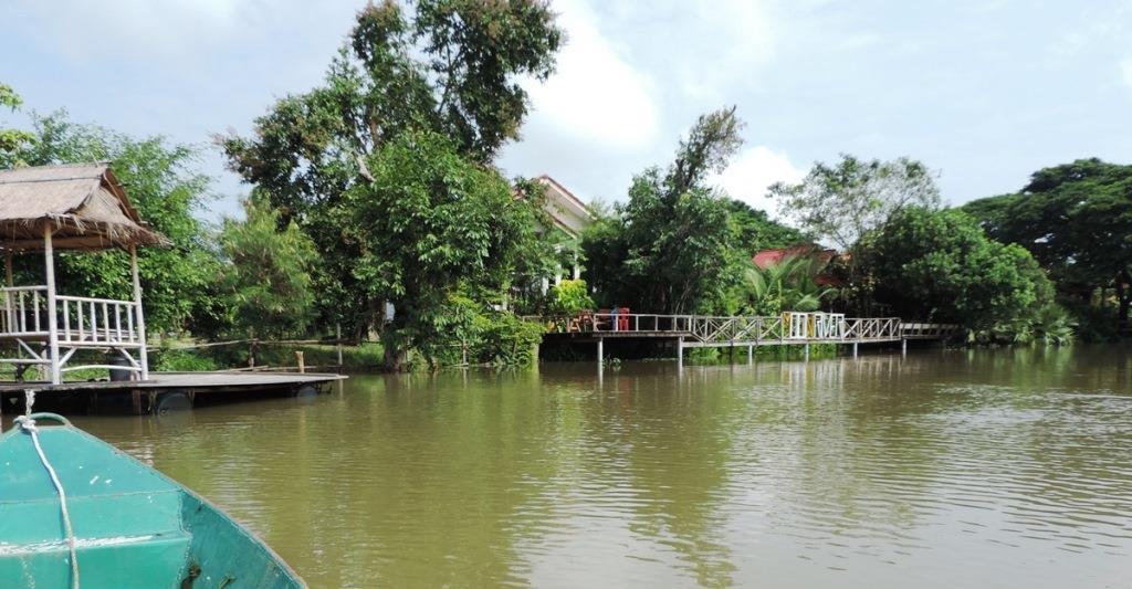 Moon River Resort Phimai