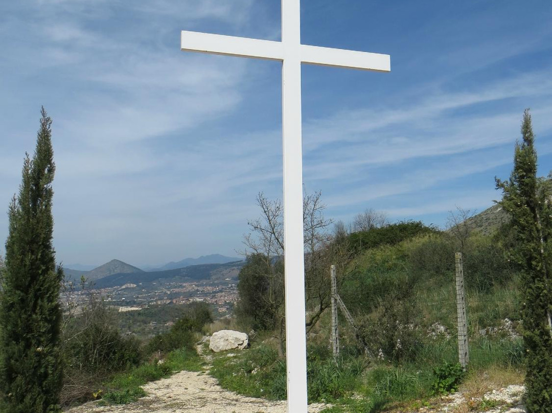 Lapide dell'Eccidio di Garzano景点图片