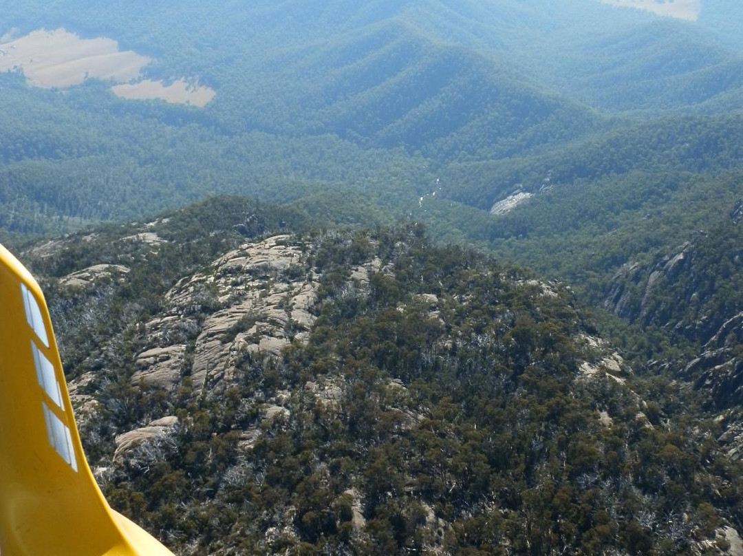 Eagle School of Microlighting-布赖特必去景点