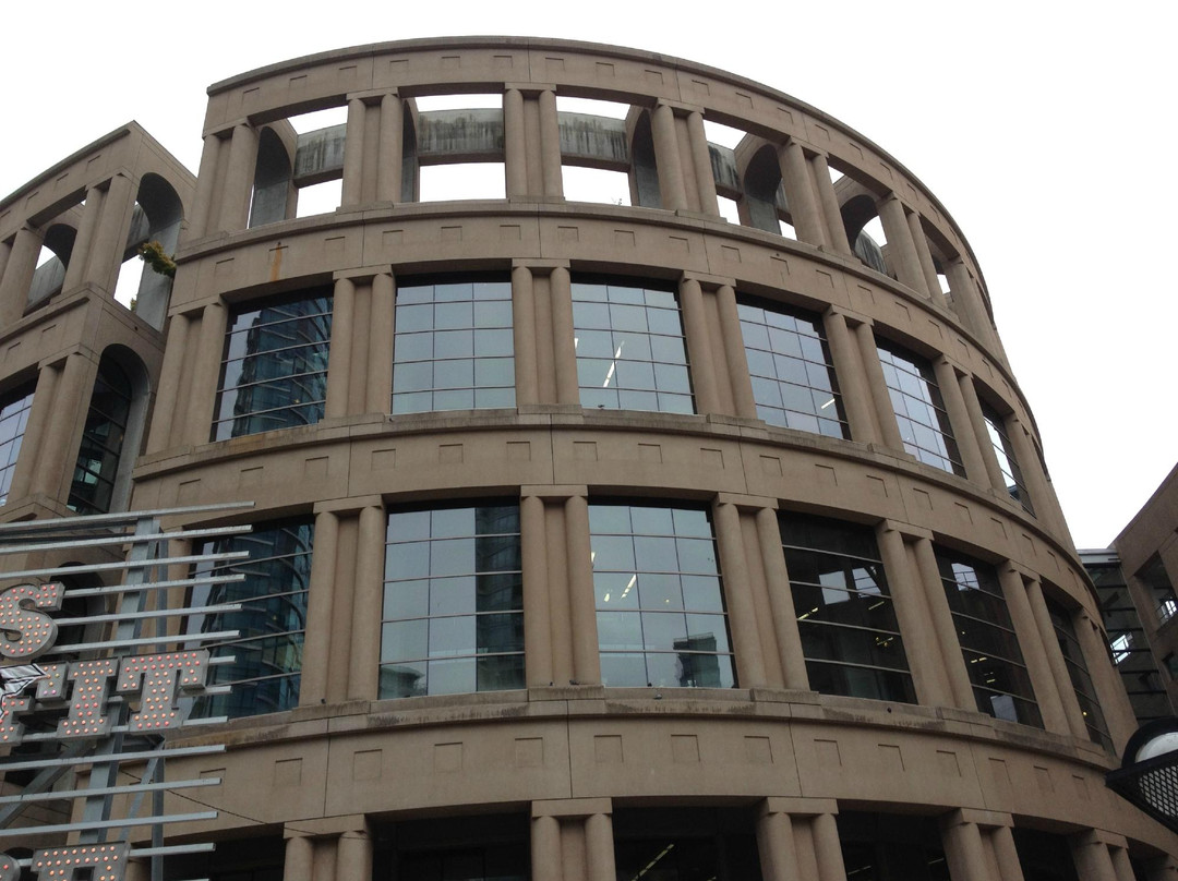 温哥华公共图书馆-温哥华必去景点