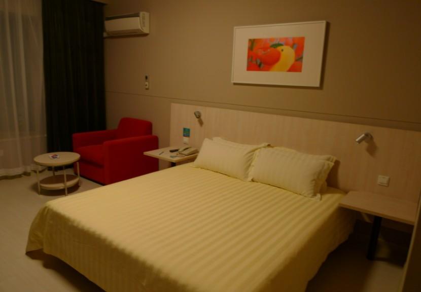 瓦房店锦江之星西长春路店-客卧