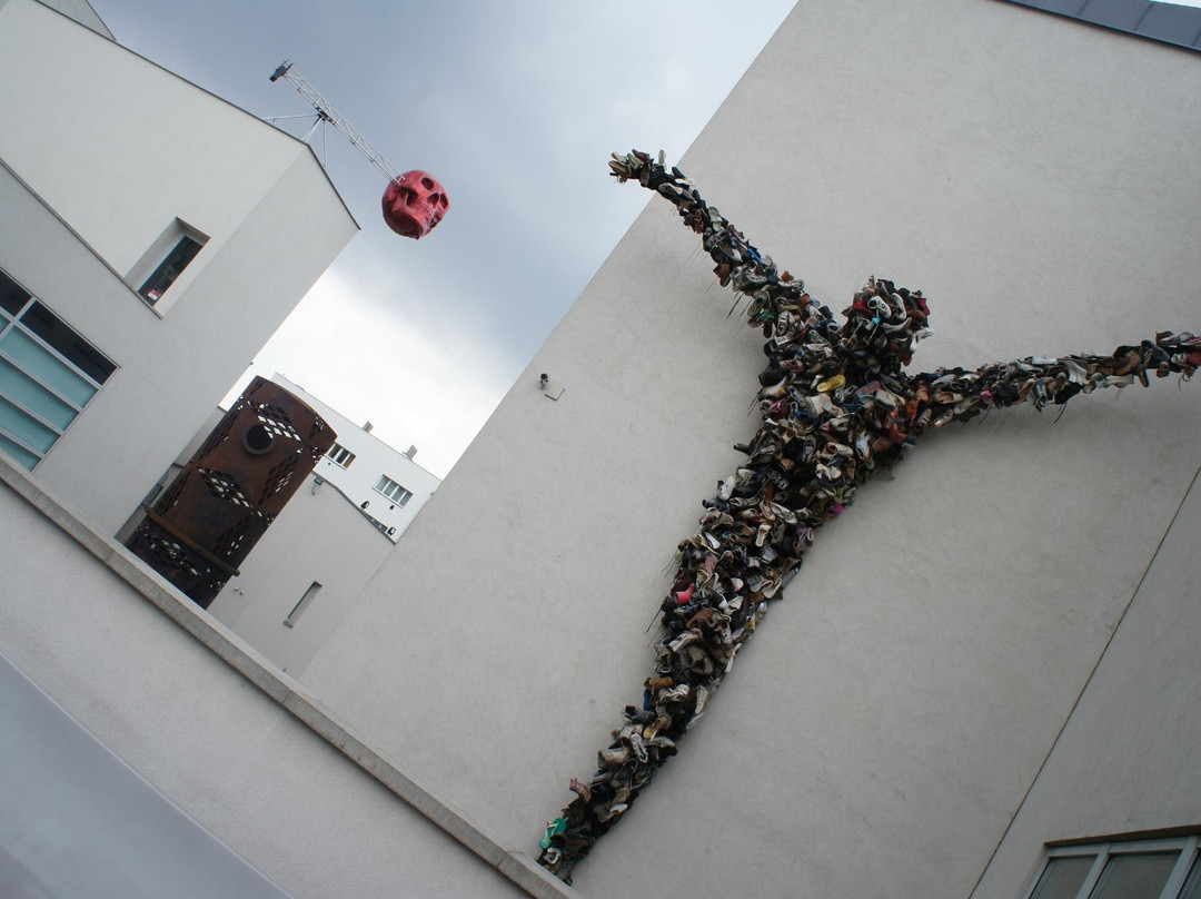 DOX Centre for Contemporary Art-布拉格必去景点