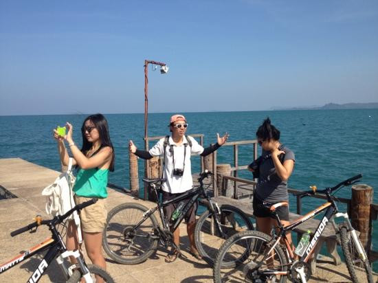 Slow Life Cycling Koh Chang Bicycle Tour-象岛必去景点