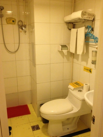 北京和家连锁宾馆北四环店-客卧