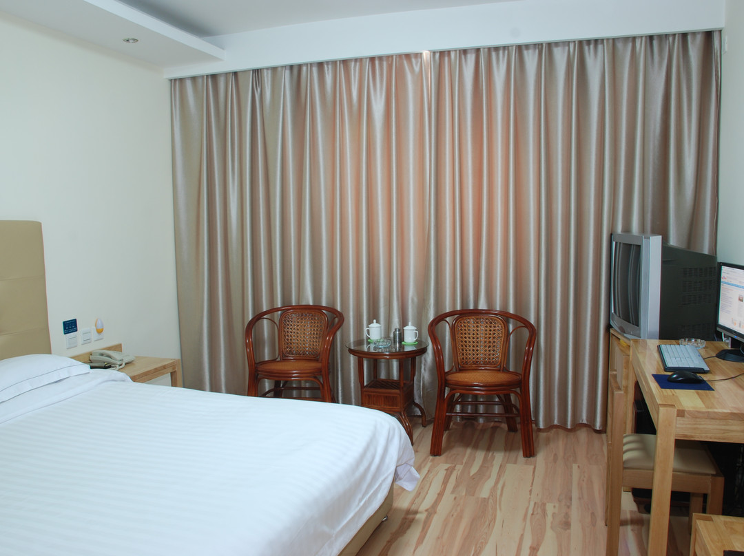 如家华驿酒店（潍坊火车站百货大楼店）主图