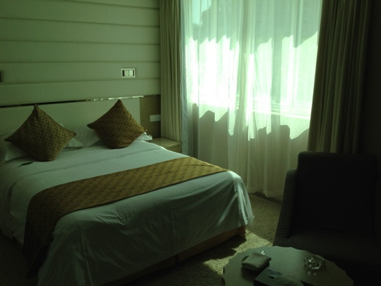 烟台中心大酒店主图