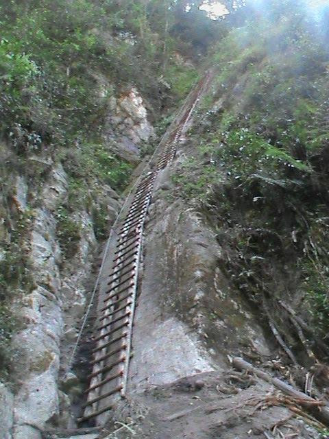 Putucusi Mountain景点图片