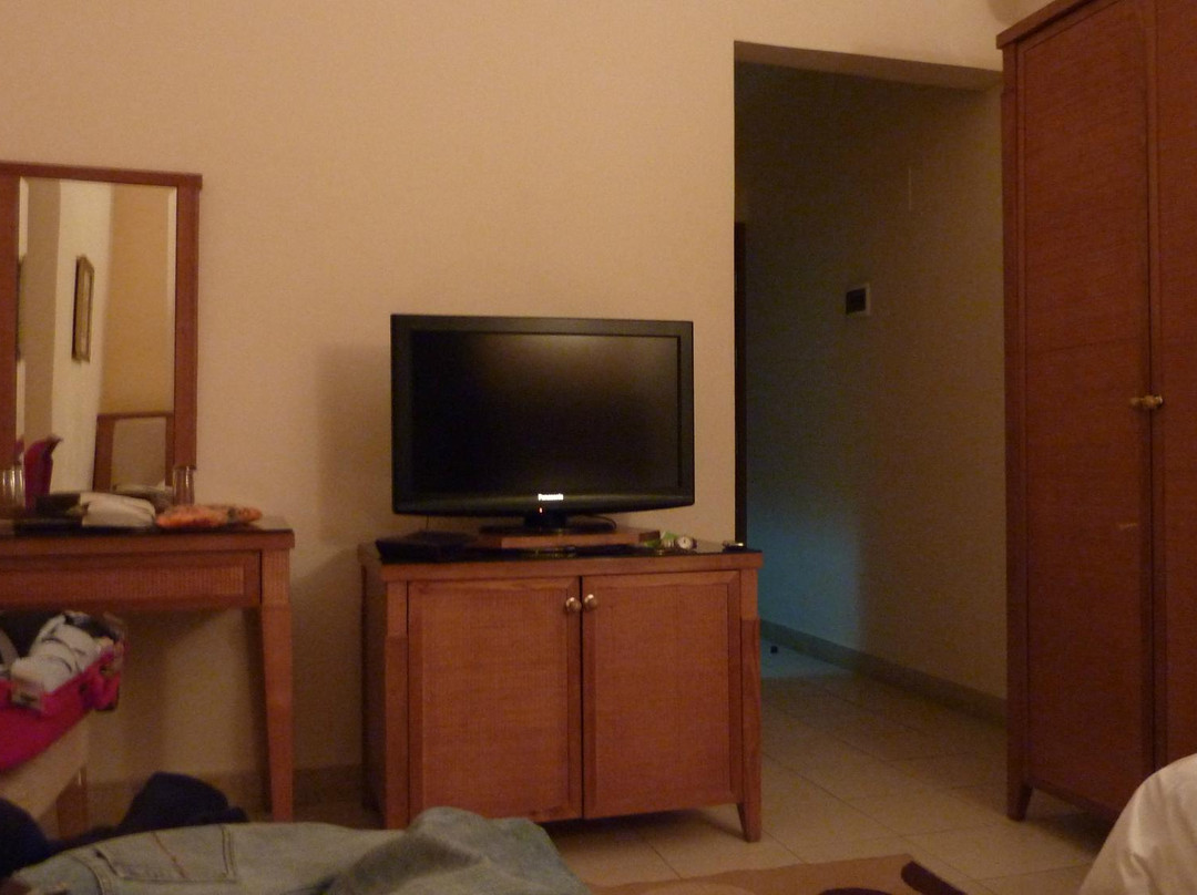 Alokhowa Hotel主图