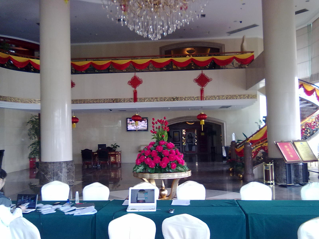 南洋国际大酒店(北海高铁站店）主图