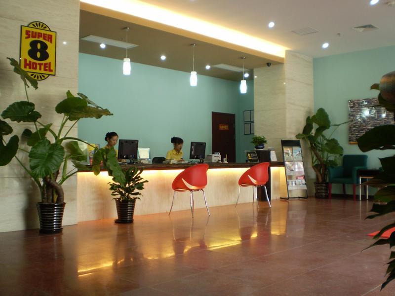 富域酒店（广州火车站南部战区总医院店）-客卧