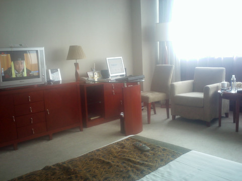 山东健康丽呈酒店（大明湖泉城广场店）主图