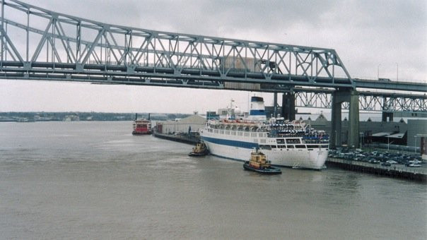 Mississippi River景点图片