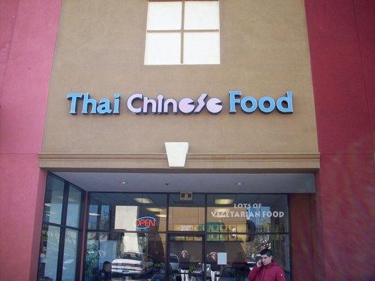 Thai & Chinese Food