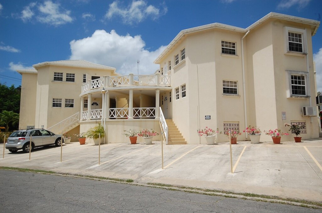 Elkennoa Apartments