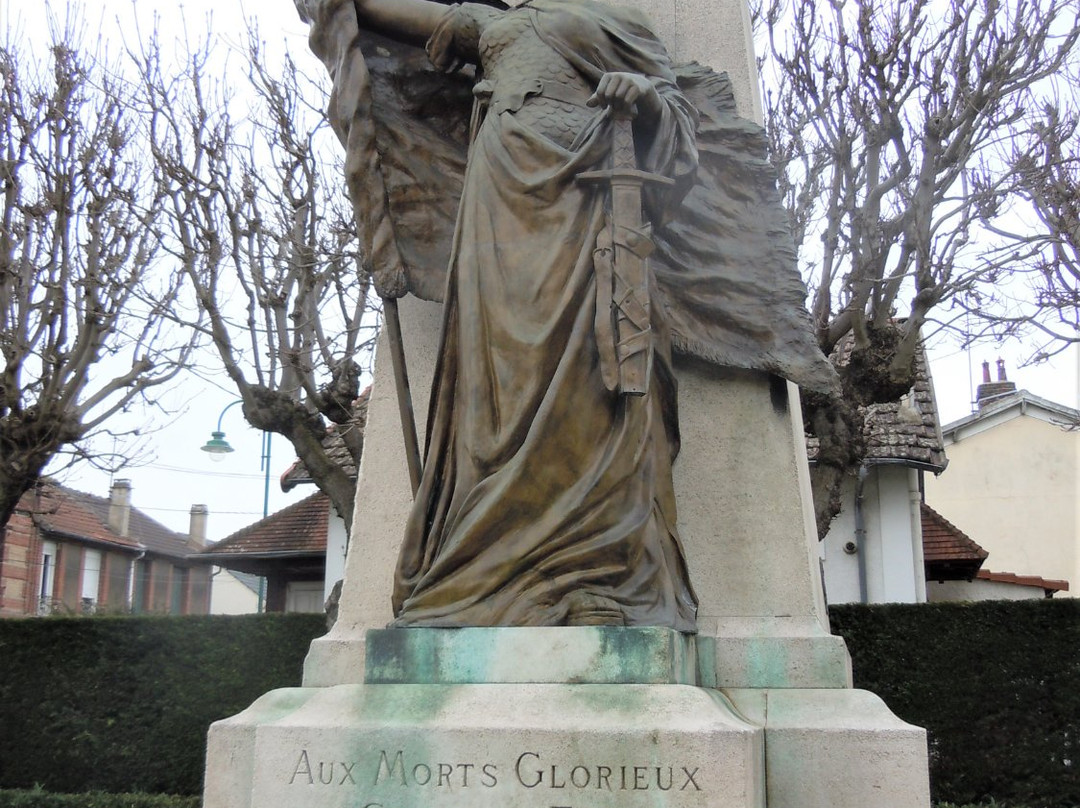 Epinay sur Seine旅游景点-Monument aux morts de 1870