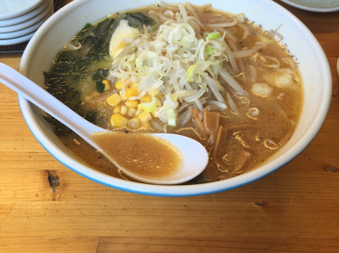 新岛村餐馆和美食-Dosanko Niijima