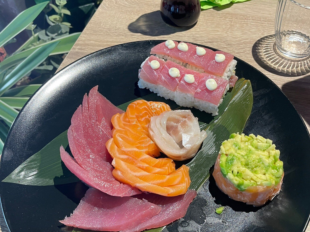 Niji Japan fusion