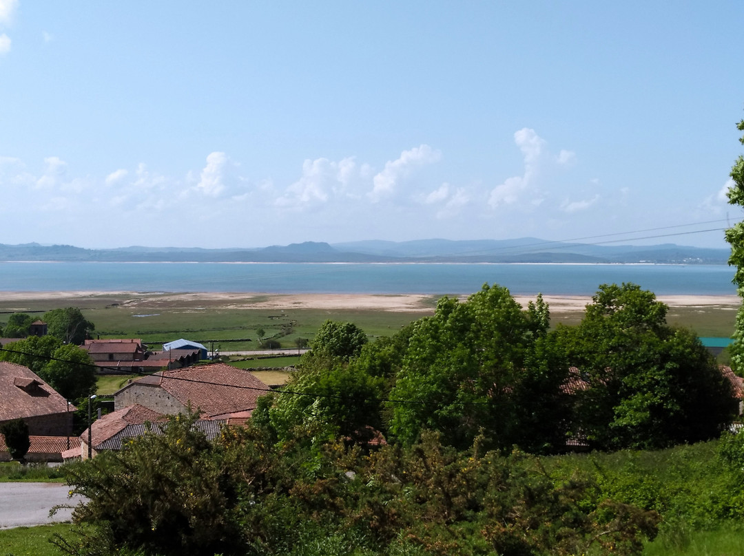 Centro De Visitantes Del Embalse Del Ebro-Corconte必去景点
