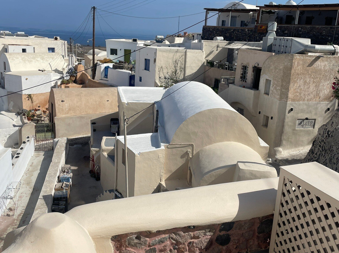 Elia 1968 Cave Houses主图