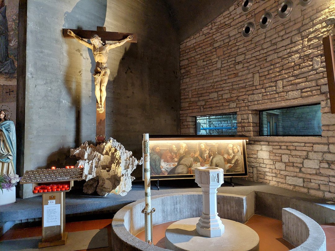 Chiesa di San Francesco d'Assisi-锡尔苗内必去景点